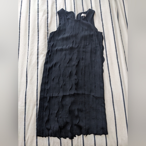 COS Laser-Cut Ruffled Dress size 2 - Picture 7 of 9